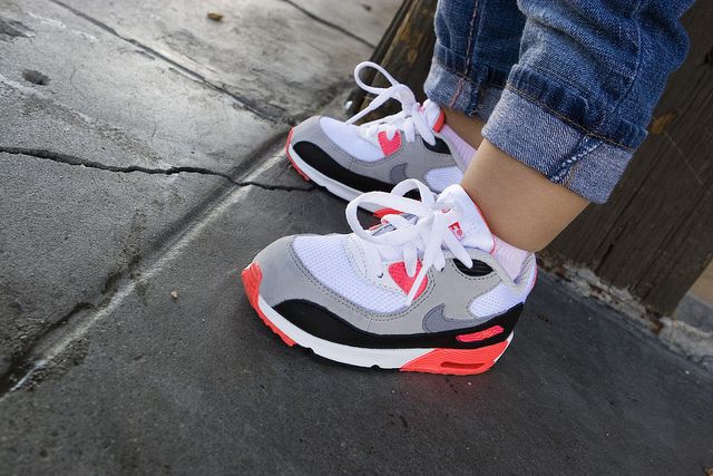 Kids Airmax Sneakers